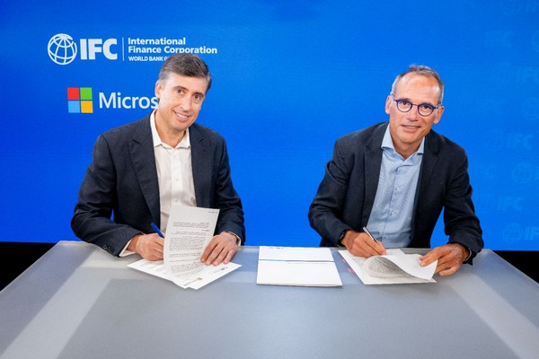 IFC y Microsoft firman acuerdo para impulsar la transformación digital en América Latina y el Caribe