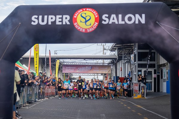 San José fue escenario de la cuarta edición de la Carrera Super Salón