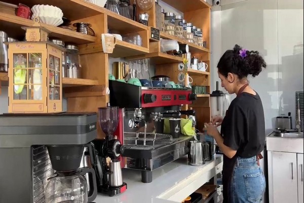 El “café de la tarde” y el turismo disparan la demanda eléctrica en zonas rurales de Costa Rica