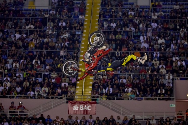 X-Knights 2026: Desde el mejor Freestyle del mundo hasta las carreras más explosivas del Supercross