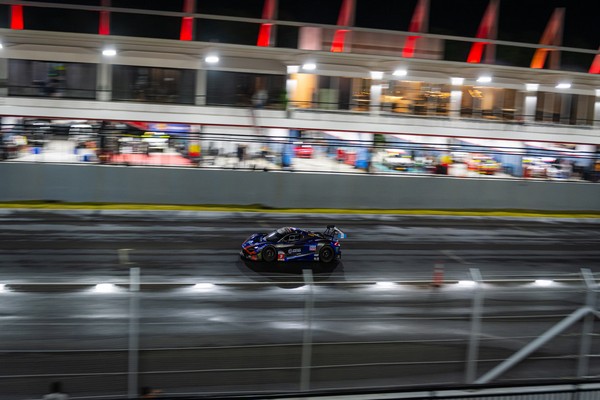 Solano y Hernández se quedan a milésimas del triunfo y arrancan con podio en Panamá