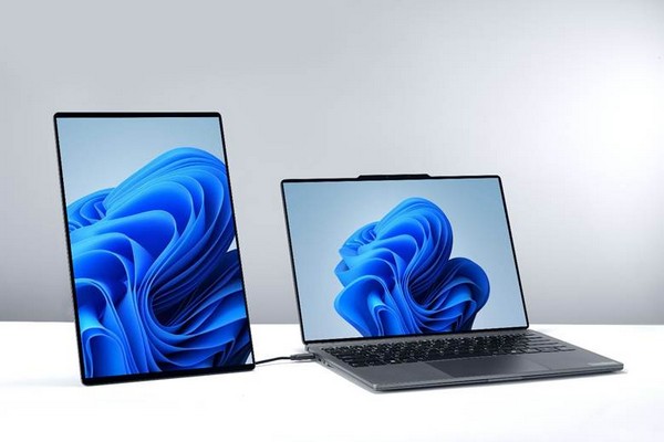 Lenovo presenta PCs de IA adaptativa, conceptos modulares y el despliegue de Lenovo Qira en el MWC 2026