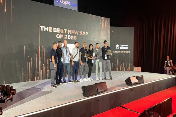 Fintech de Dubái que establecerá operación regional en Costa Rica recibe premio “Best App 2026” en Crypto Expo Dubai